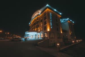 Karpalas City Hotel & SPA